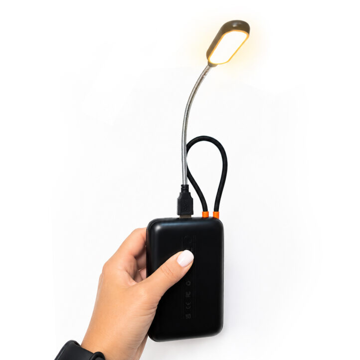 usb-led-lampa-dlya-noutbuka-poverbanka-5v-chorna-teple-svitlo-0004